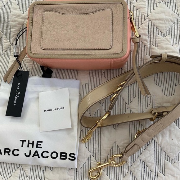 Marc Jacobs The Softshot 21 in Apricot Beige - Picture 11 of 16